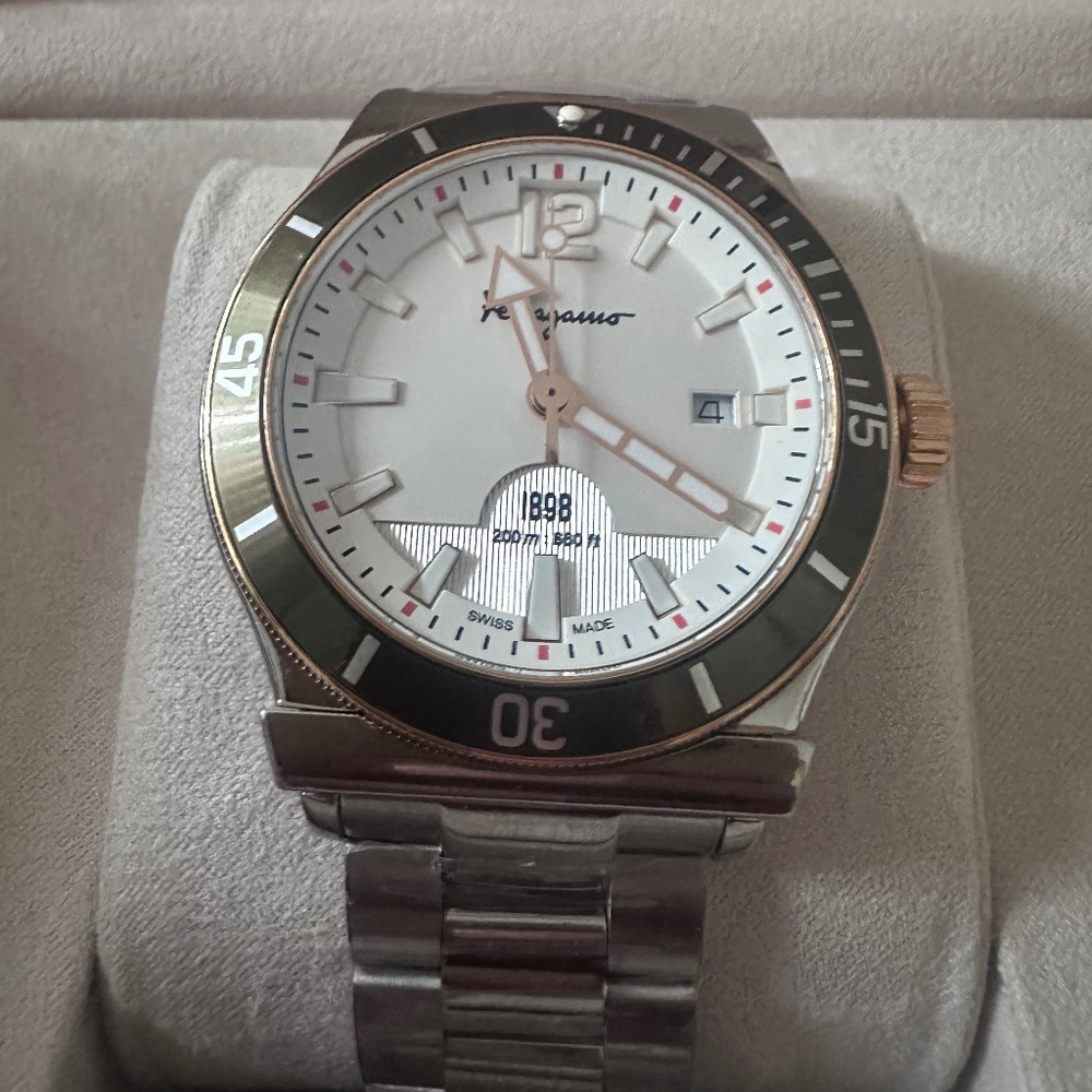 Salvatore Ferragamo 1898 Sport Automatic Watch – Swiss Made – Full Set – Unworn